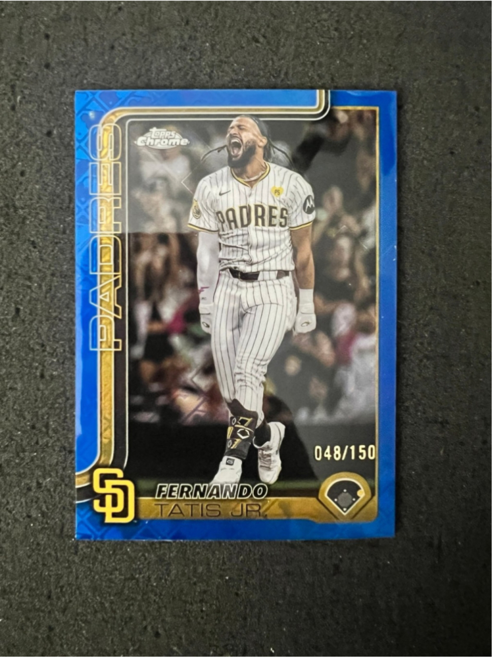Fernando Tatís Jr. - 2025 Topps Chrome - Blue RayWave Refractor #048/150